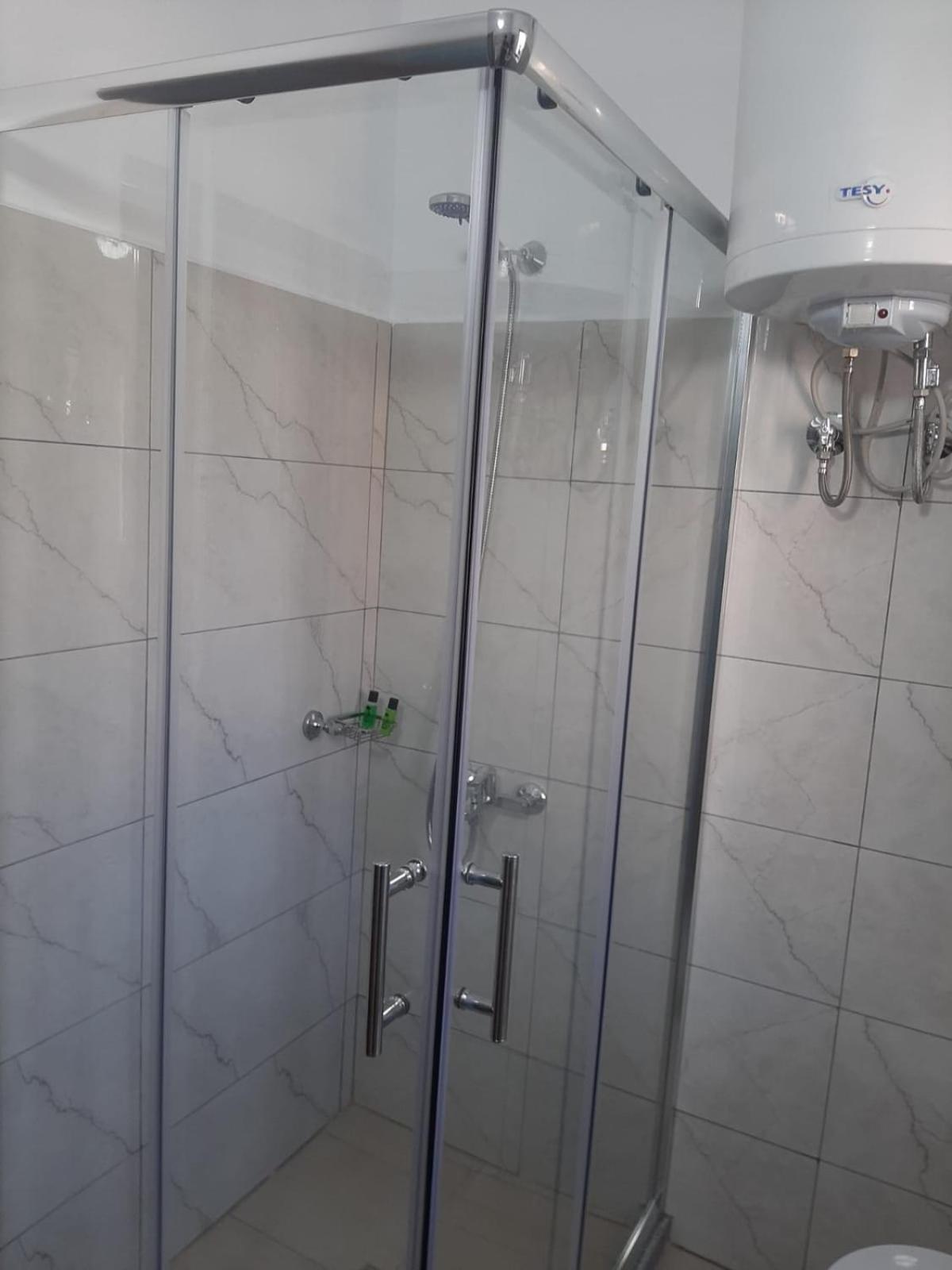 Vangert Apartment Berat Exterior photo